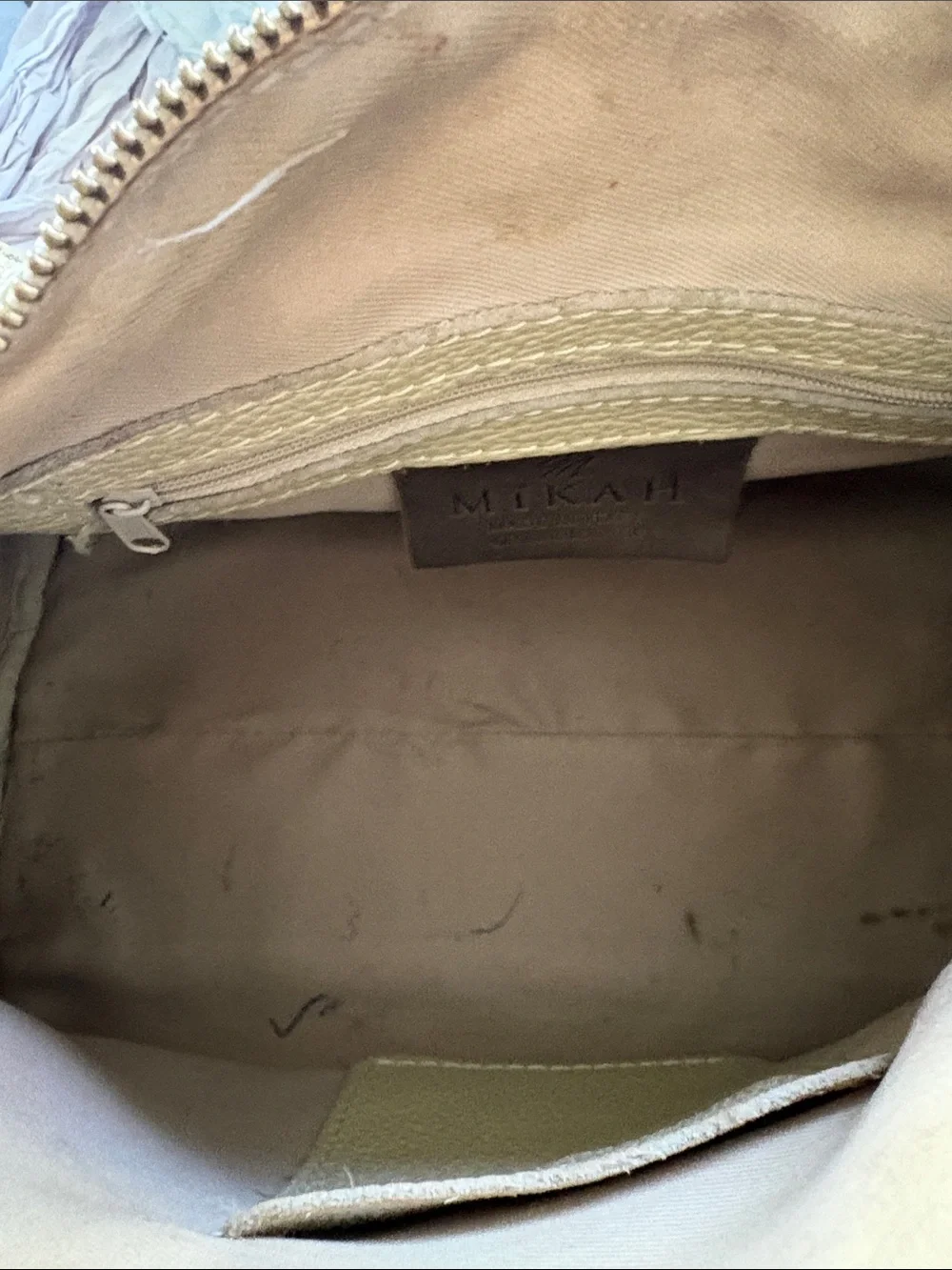 Classic Cream Leather Handbag with Removable Strap